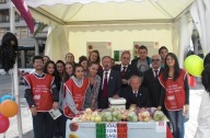 Uno stand dell'Aism a Pescara