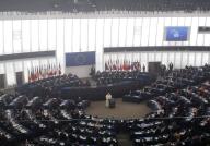 Gli europarlamentari ascoltano il discorso del Papa