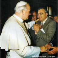 Franco Previte, presidente di Cristiani per servire, con Giovanni Paolo II
