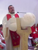 Mons. Tommaso Valentinetti pronuncia l‘omelia