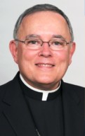 monsignor Carles Chaput, arcivescovo di Philadelphia