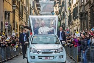 L'arrivo di Papa Francesco a Firenze