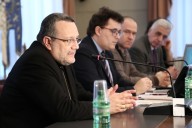 L'arcivescovo Valentinetti interviene al Consiglio comunale straordinario
