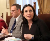 Il consigliere comunale Leila Kechoud con il sindaco Alessandrini