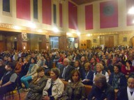 La chiesa dello Spirito Santo gremita di fedeli