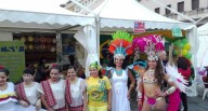 Alcune rappresentanti brasiliane, insieme alle colleghe filippine