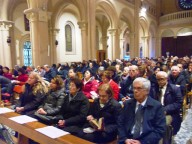 Fedeli e religiosi presenti nel Santuario della Divina Misericordia