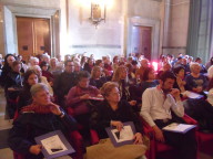 La sala dei marmi della Provincia di Pescara gremita